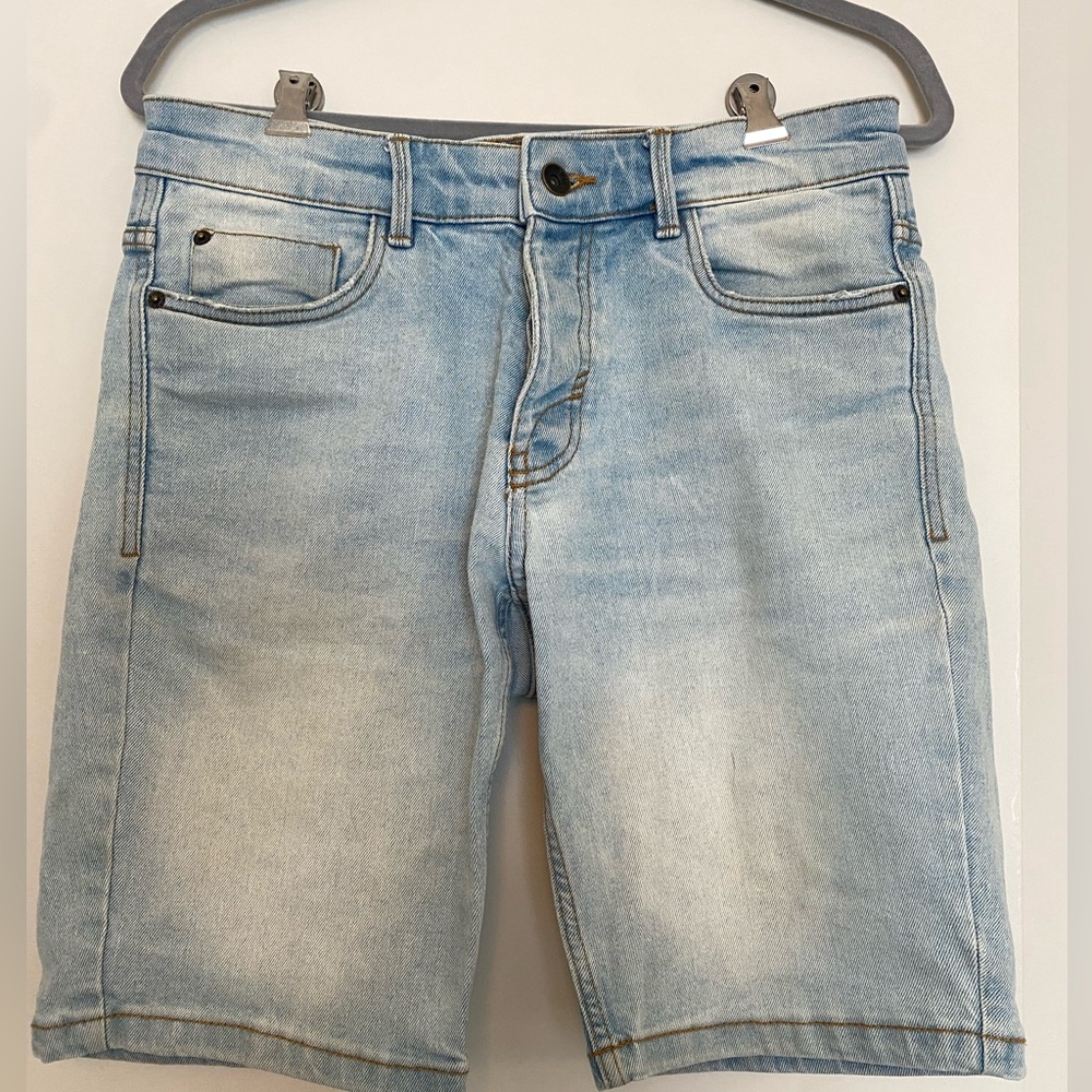 Reserved Men's Light Blue Jean Shorts